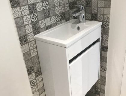 Evier toilettes de la residence des hirondelles